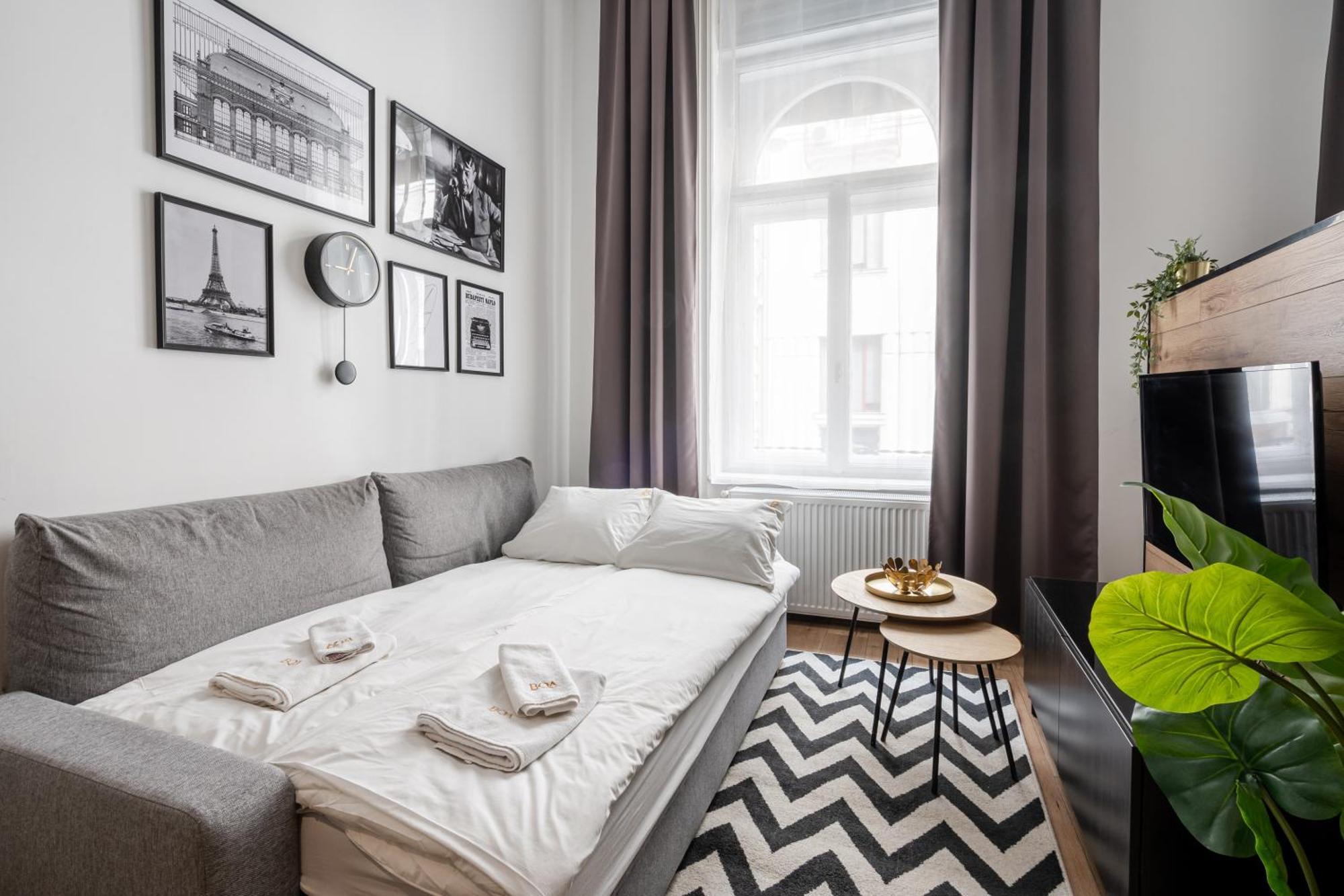 E32 - Oktogon Panorama Suite - Best Location - By Bqa Budapest Szoba fotó